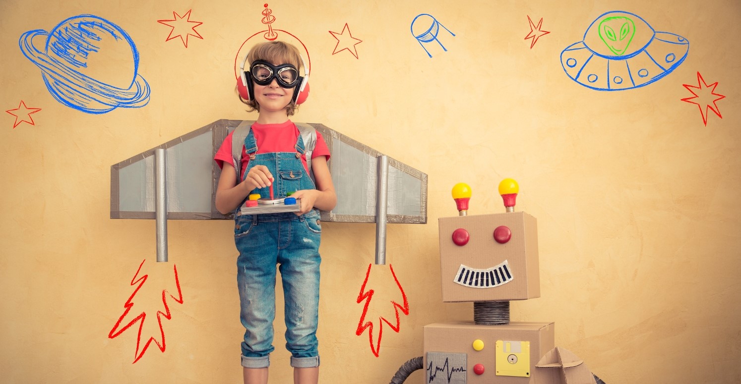 Happy,Kid,Playing,With,Toy,Robot,At,Home.,Innovation,Technology